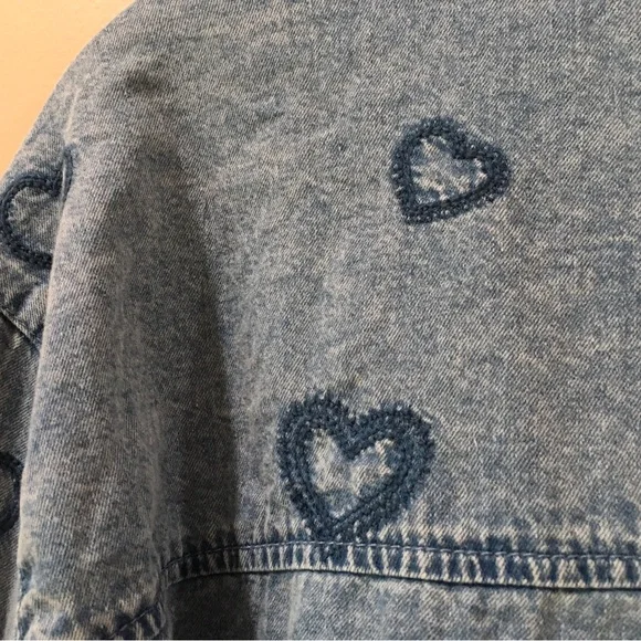 NWT Jane And Delancey Womens L Shirt Heart Print Embroidery Blue Chambray Button - Picture 4 of 7